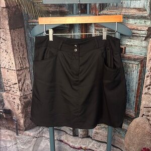 Emerald 18 black golf skort,‎ size 10, very good condition